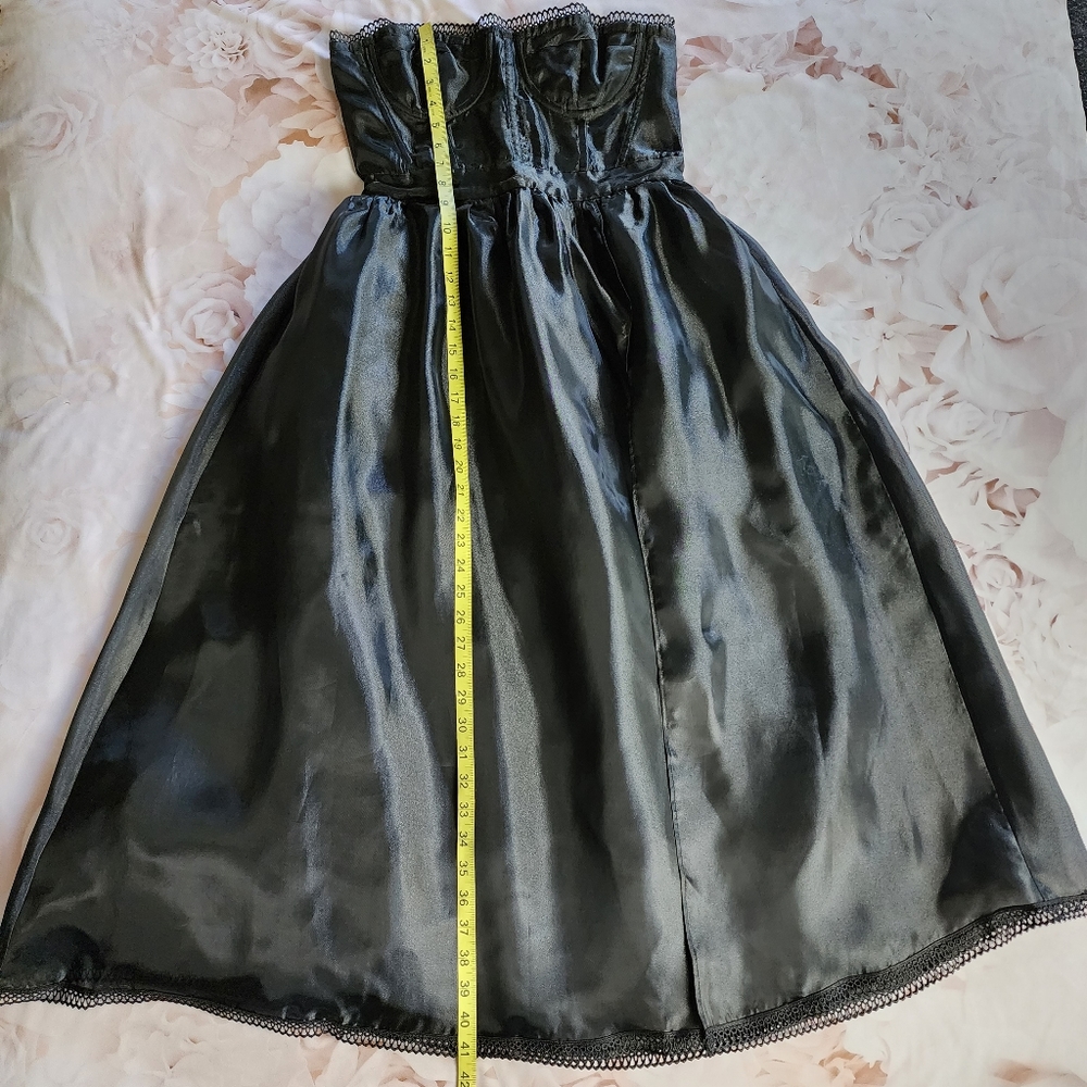 Revolve NBD Boned "Imagine" Dress - Picture 11 of 16
